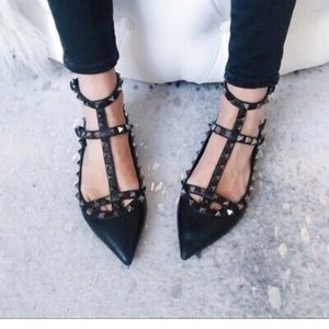 Valentino Rockstud Noir flats